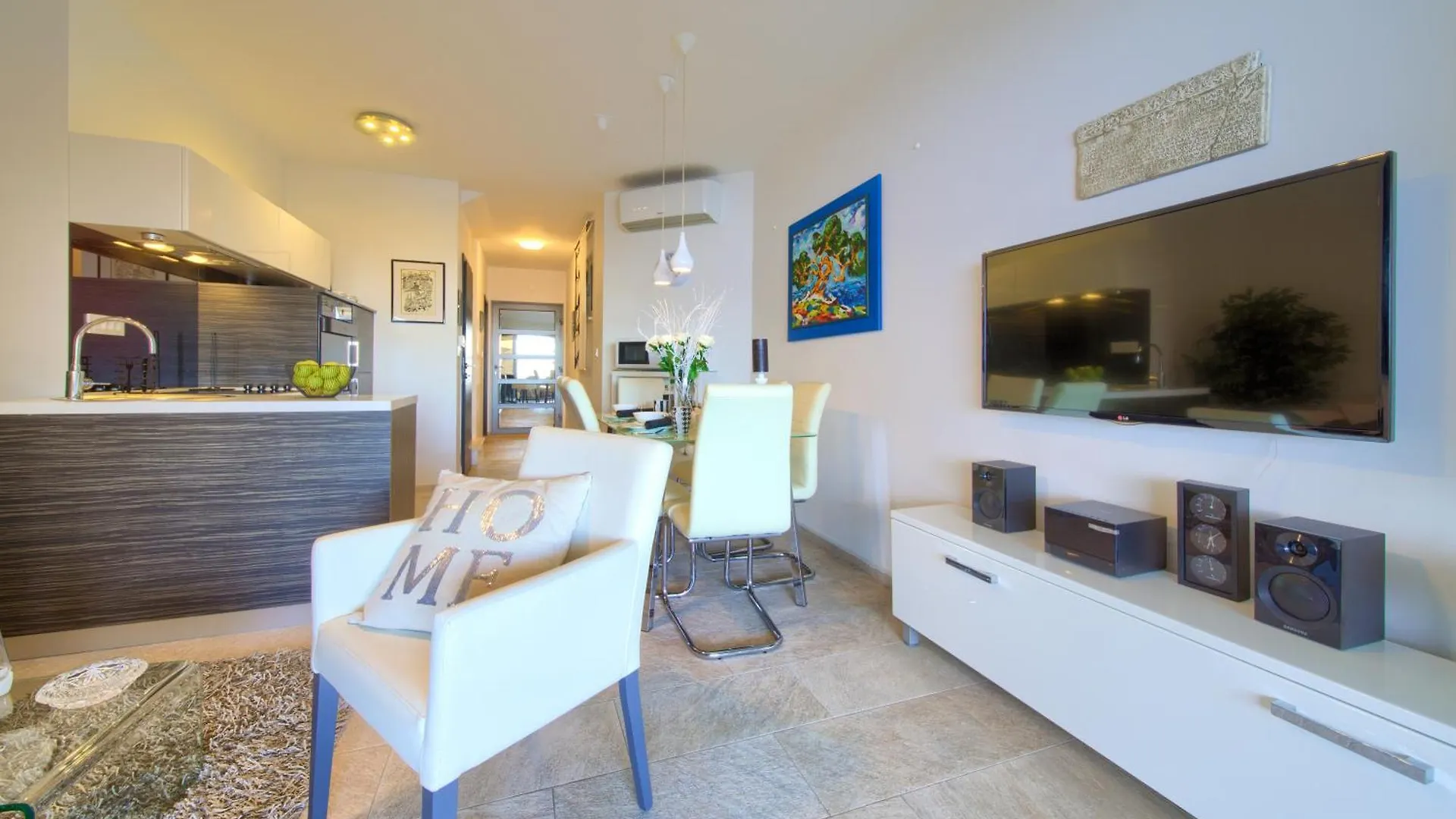 Villa Miracle 1 With Heated Pool Krk Town