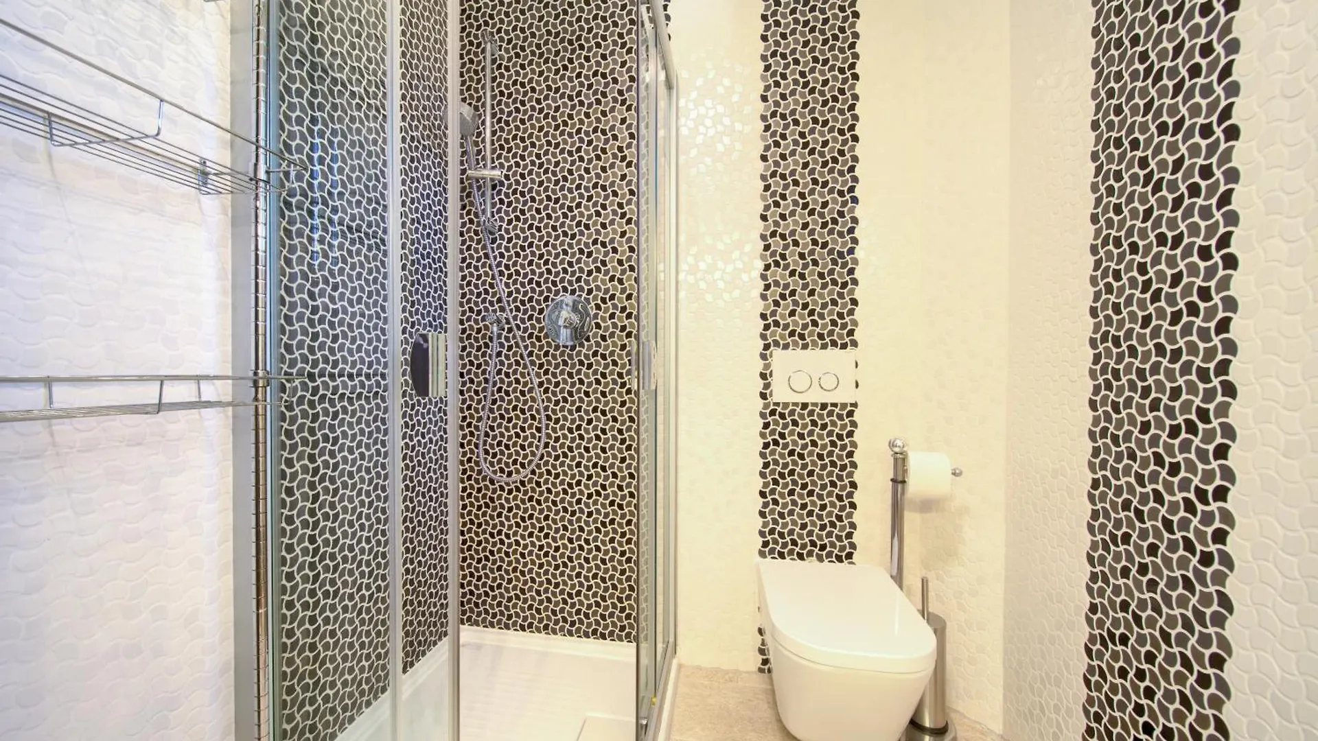 Villa Miracle 1 With Heated Pool Krk Town