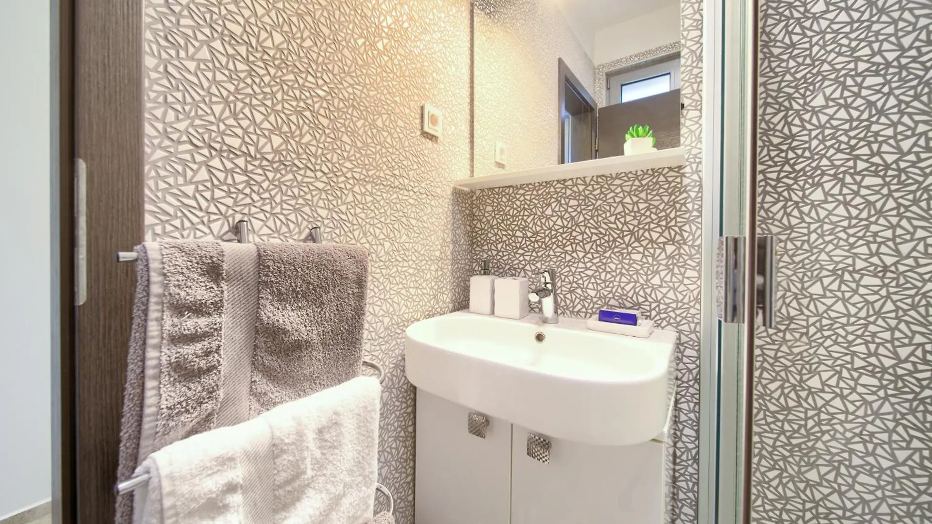 Villa Miracle 1 With Heated Pool Krk Town Croatia